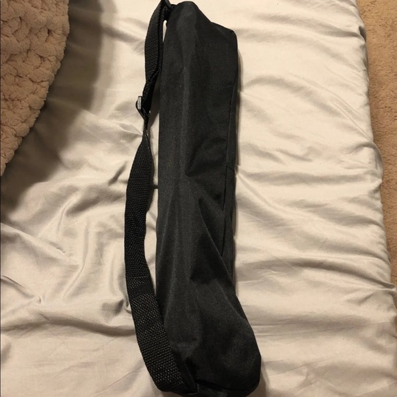 Camera Tripod - Picture 1 of 4